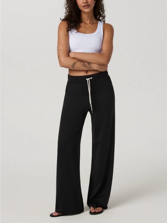 Vuori Pants - NWOT Vuori Halo Essential Wideleg Pant Athleisure Effortless Chic DreamKnit M